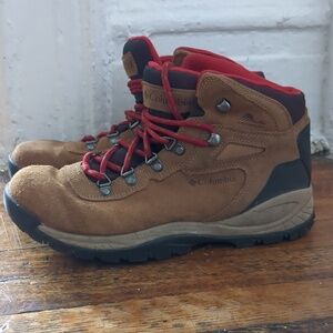 Columbia Hiking Boots Newton Ridge